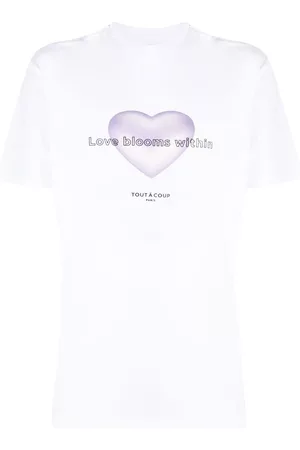 tout a coup Love Blooms Within-graphic T-shirt