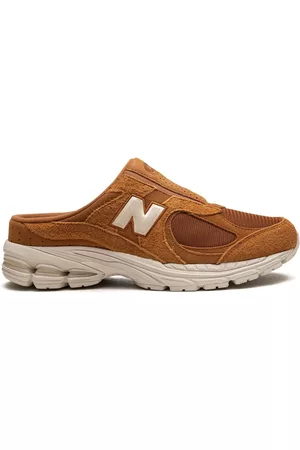 New Balance Men Sneakers - 2002R slip-on mules