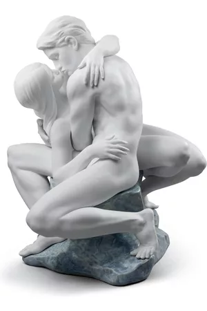 LLADRÒ Passionate Kiss Couple sculpture