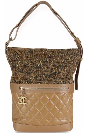 CHANEL Diamond-quilted tweed shoulder bag