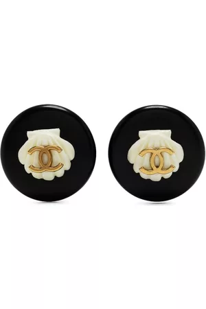 CHANEL Women Earrings - 1996 CC shell-motif clip-on earrings