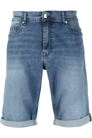 Karl Lagerfeld Men Shorts - Logo-patch shorts