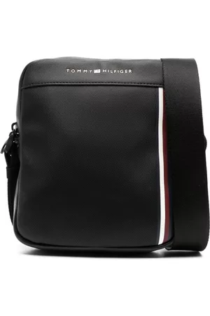 Tommy hilfiger flight bag hot sale