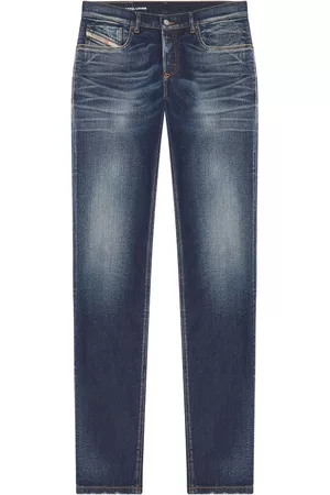 Diesel 2023 D-Finitive 09G27 tapered jeans