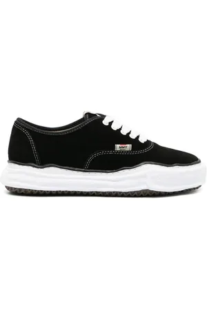 Maison Mihara Yasuhiro Logo-patch low-top sneakers