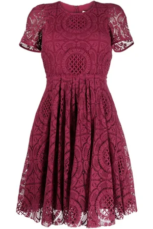 Burberry Short-sleeve flared lace dress