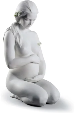 LLADRÒ A new life porcelain figurine