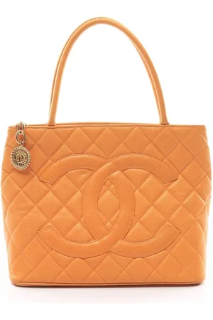 CHANEL Pre-Owned Slouchy Tote - Farfetch