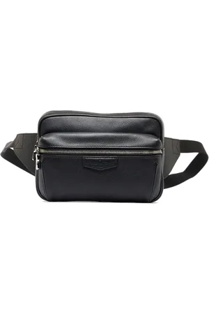 Louis Vuitton 2018 Pre-owned Outdoor Belt Bag - Black