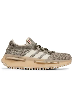 adidas 3-stripes lace-up sneakers