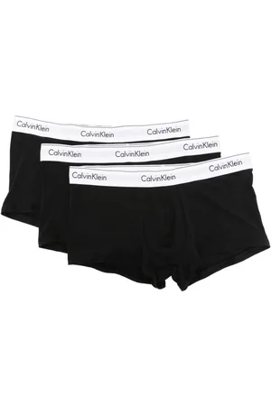 Calvin Klein three-pack logo-waistband Boxers - Farfetch in 2023