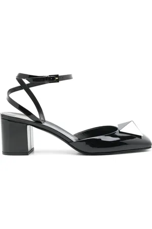 VALENTINO GARAVANI Rockstud leather pumps
