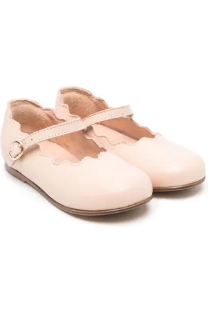 Chloé Buckled scalloped shoes