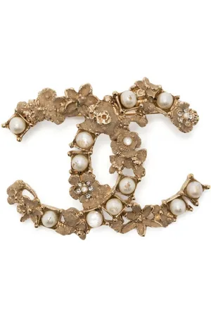 CHANEL Pre-Owned 2000s CC faux-pearl Crystal Embellished Brooch - Farfetch