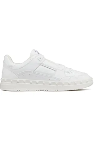 VALENTINO GARAVANI Freedots low-top leather sneakers
