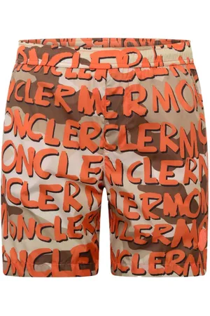 Moncler Logo-print elasticated-waistband swim shorts