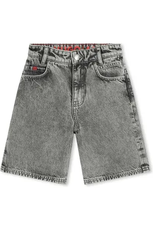 HUGO BOSS Logo-patch denim Bermuda shorts