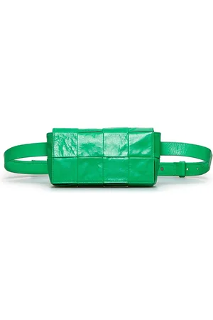 Bottega Veneta 2012-2023 Maxi Intrecciato Cassette belt bag