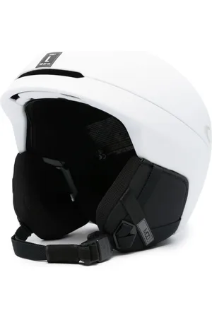 Oakley MOD3 ski helmet