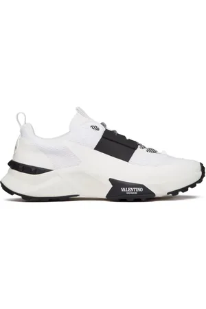 VALENTINO GARAVANI True Act panelled sneakers