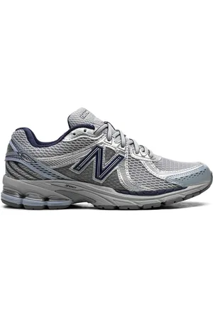New Balance 860 V2 "Milky Way" sneakers