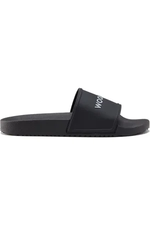 Woolrich Logo-embossed flip flops
