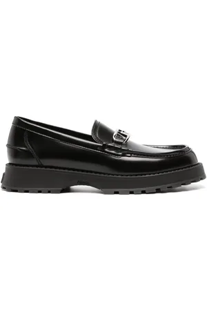 Fendi Logo-plaque leather loafers