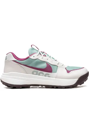 Nike ACG Lowcate lace-up sneakers