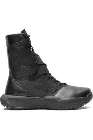 Nike SFB B1 tactical boots