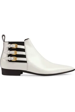 Gucci Pointed side buckle ankle boots