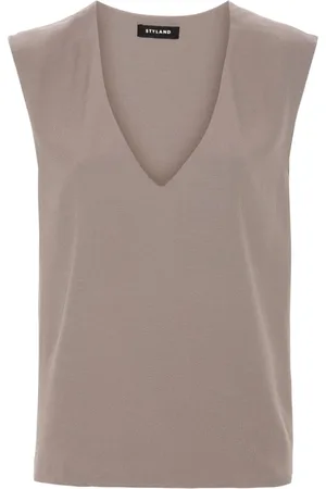 Styland Sleeveless crepe blouse