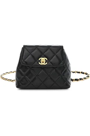 CHANEL 1997 leather-and-chain diamond-quilted flap belt bag