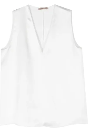 BLANCA Tropeche sleeveless satin blouse