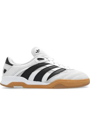 adidas Predator Mundial panelled sneakers