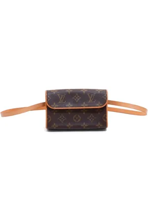 LOUIS VUITTON 2002 Florentine belt bag