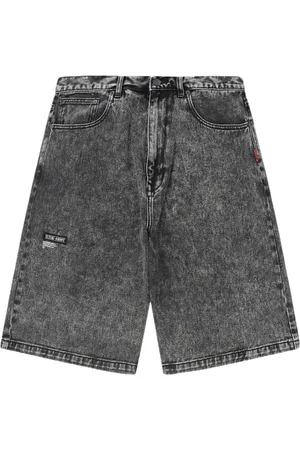 Izzue Logo-patch denim shorts