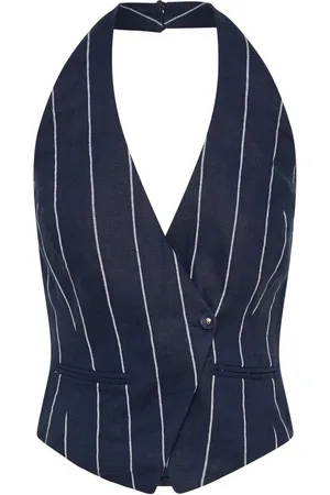 Nicholas Aurelia top