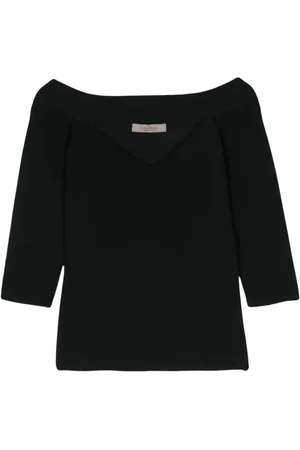 D.EXTERIOR Cut-out fine-ribbed top