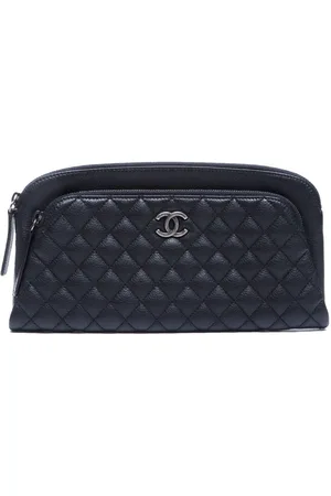 CHANEL 2016-2017 Curvy clutch bag