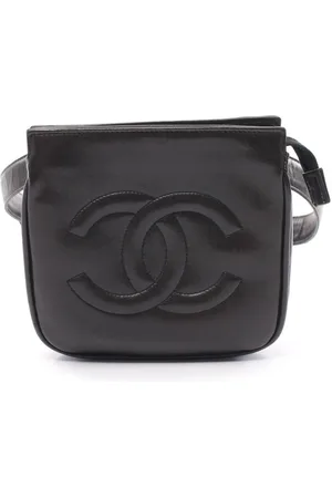 CHANEL 1989-1991 CC belt bag