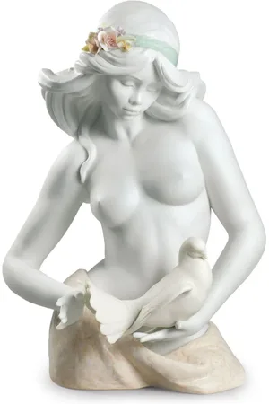LLADRÒ A Tribute To Peace porcelain sculpture (40cm x 30cm))