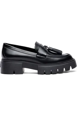 Stuart Weitzman 45mm Nolita Tassel loafers