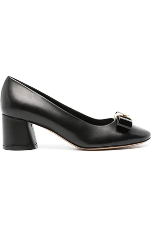 Casadei 50mm logo-plaque pumps