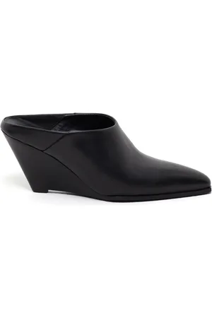 Closed 70mm wedged-heel mules