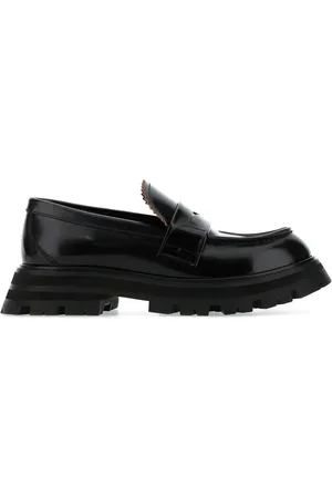 Alexander McQueen Wander leather loafers