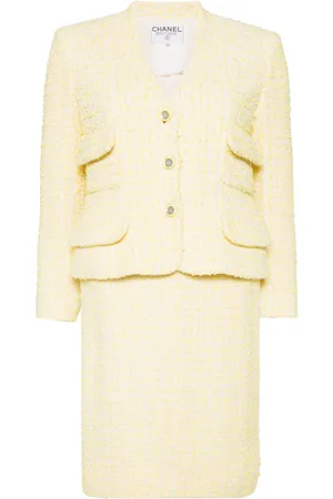 CHANEL 1995 skirt suit