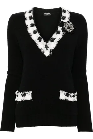 CHANEL 2005 contrasting knitted top