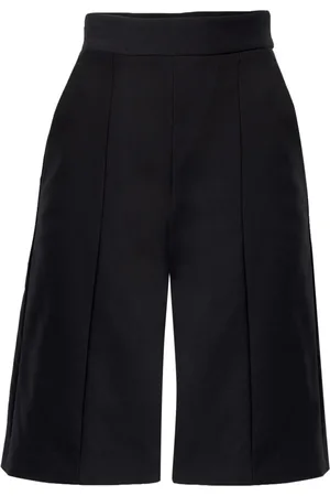 Carolina Herrera Pleated bermuda shorts