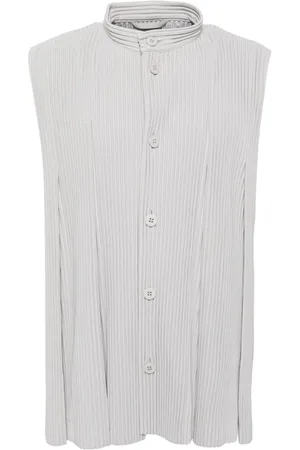 Issey Miyake Tucked pleated vest