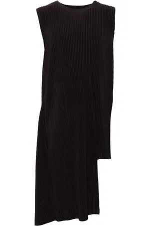 Issey Miyake Colour palette 1 vest